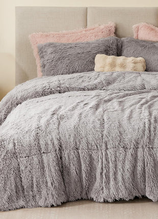 Malea Shaggy Comforter Set, Long Faux Fur Cozy down Alternative, Modern Casual Ultra Soft All Season Fluffy Bedding with Matching Sham, King/Cal King, Grey 3 Piece