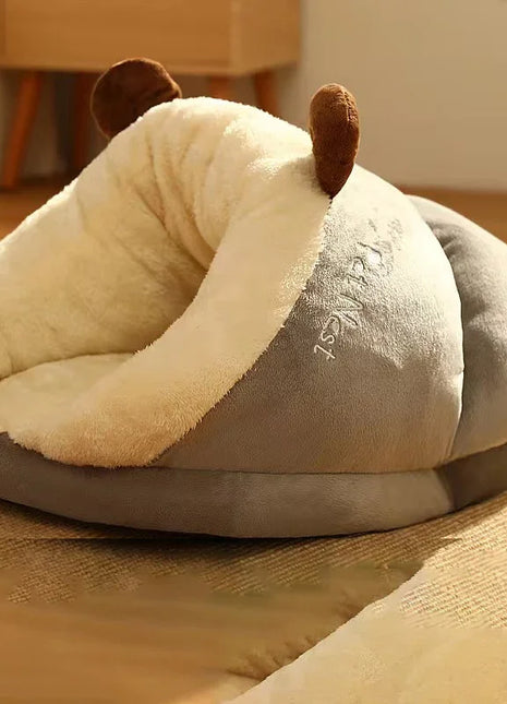 Warm Small Dog Kennel Bed Breathable Dog House Cute Slippers Shaped Dog Bed Cat Sleep Bag Foldable Washable Pet House