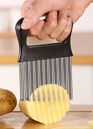 Stainless Steel Potato Chip Slicer Dough Vegetable Fruit Crinkle Wavy Kitchen Knife Cutter Chopper French Fry Maker Tools Gadget